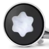Boutons de manchette ronds en acier inoxydable avec incrustation en PVD noir et emblème en nacre représentant un sommet enneigé Boutons de manchette ronds en acier inoxydable avec incrustation en PVD noir et emblème en nacre représentant un sommet enneigé