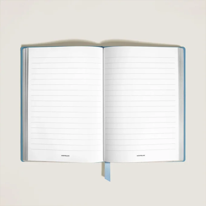 Carnet de notes moyen, cuir Saffiano, bleu pâle – Pages lignées Carnet de notes moyen, cuir Saffiano, bleu pâle – Pages lignées