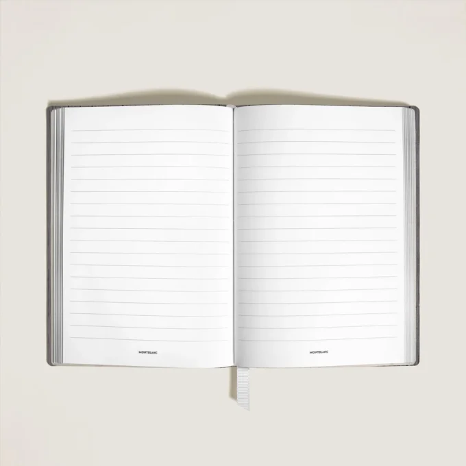 Carnet moyen en cuir Corteccia, pages lignées Carnet moyen en cuir Corteccia, pages lignées