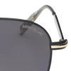 Lunettes de soleil carrées avec monture en métal noir Lunettes de soleil carrées avec monture en métal noir