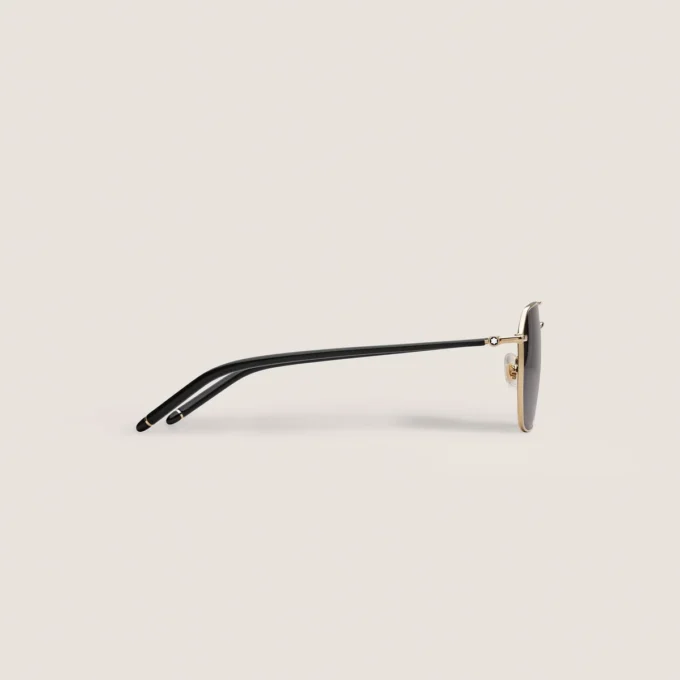 Lunettes de soleil carrées avec monture métallique dorée Lunettes de soleil carrées avec monture métallique dorée