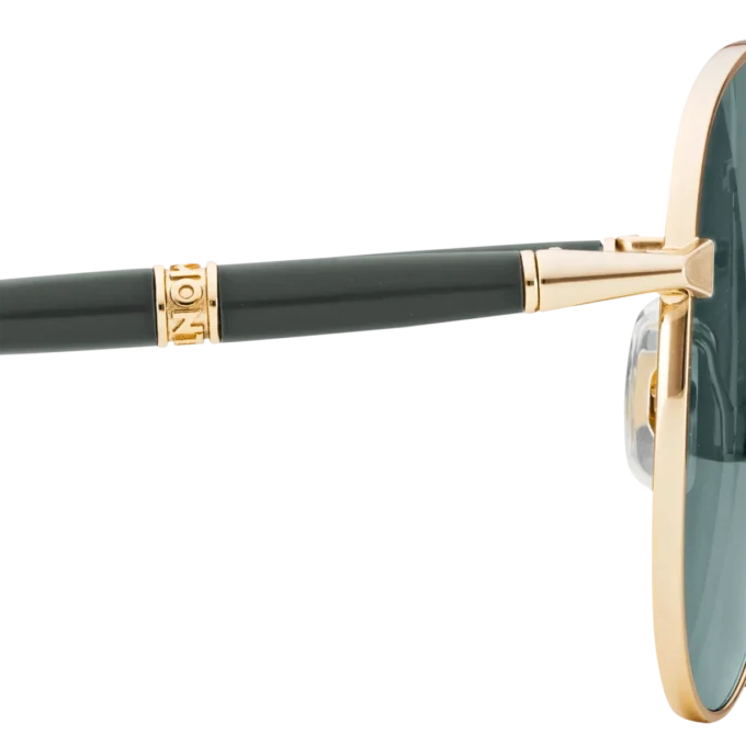 Lunettes de soleil carrées avec monture métallique dorée Lunettes de soleil carrées avec monture métallique dorée
