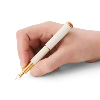 Montblanc Heritage Rouge et Noir « Baby » Édition spéciale Stylo plume couleur ivoire