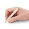 Stylo à bille Montblanc Heritage Rouge et Noir « Baby » Édition spéciale couleur ivoire Stylo à bille Montblanc Heritage Rouge et Noir « Baby » Édition spéciale couleur ivoire