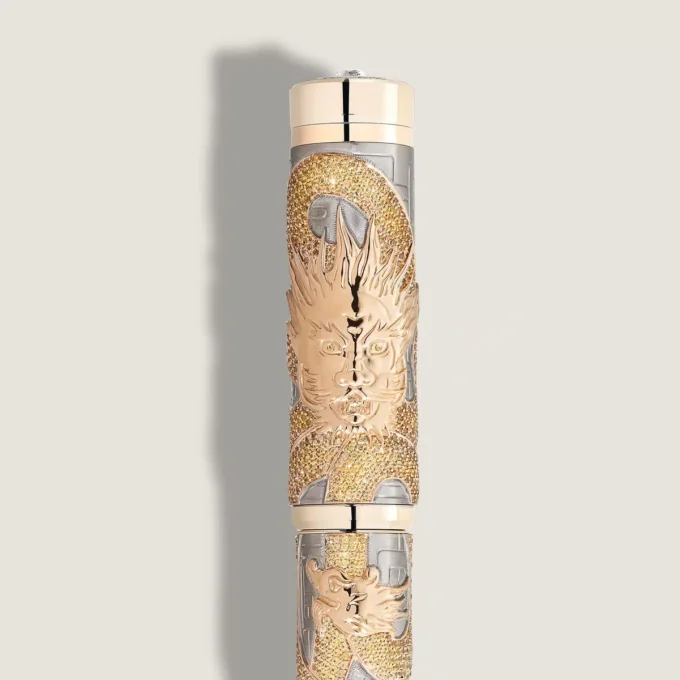 Un voyage parmi les dragons Le dragon enroulé Édition limitée 8 Stylo plume Un voyage parmi les dragons Le dragon enroulé Édition limitée 8 Stylo plume